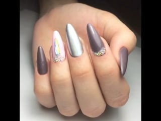 @dariya larionova nails