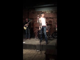 Ctrl band at old town bar