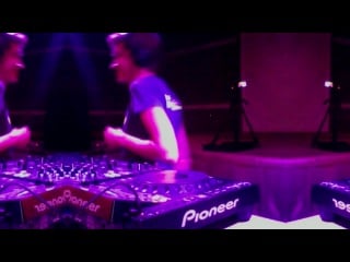 Burzhuy @ kazantip (01 08 2011 fullmix)