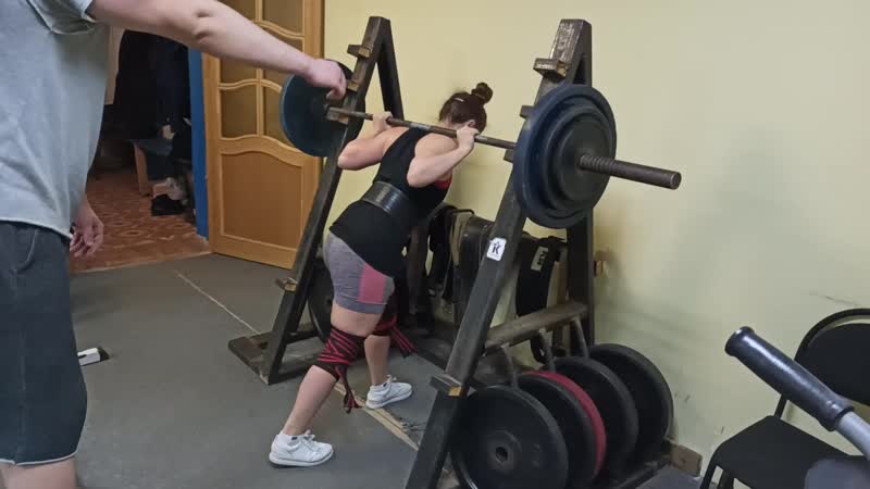 Тренироа 26 02 20, присед 90*3, иман