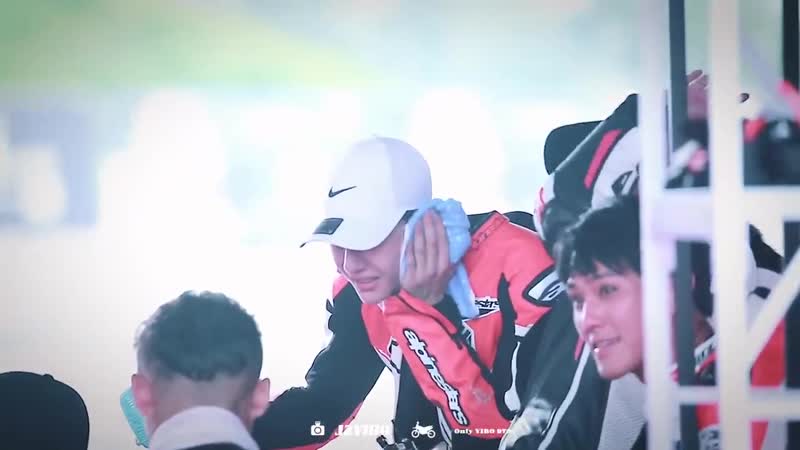 Got porn video – Fans wang yibo 冲呀! wang yibo jiayou! wang yibo happy birthday! and then yibo got so shy!!! he’s so cute