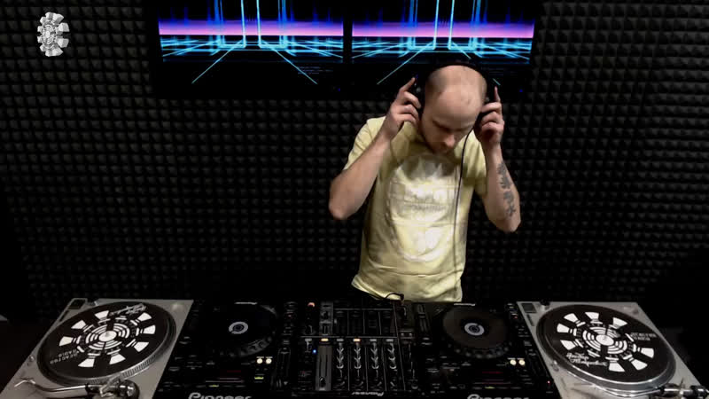 No exit by def | ten g | mila kraft