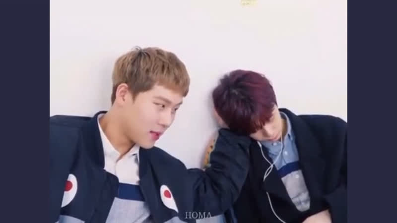 Чжухон подложил свою ладонь