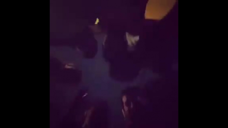 Луисана с подругами