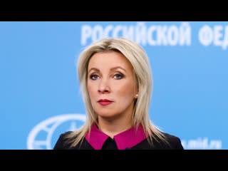 Live russlands aussenamtssprecherin maria sacharowa gibt wöchentliche pressekonferenz