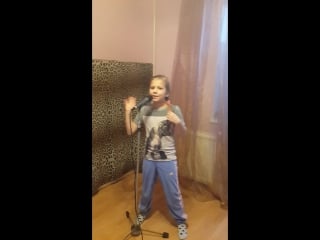 Надюшка поем!!!