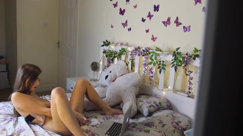 Clark porn video – Alex clark (oreob4by) bedroom voyeur (amateur, teen, solo, masturbation, toys, big tits)