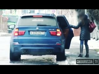 Дерзкие богатые каазцы vs вежливые бедные русские bmw x5m vs spark