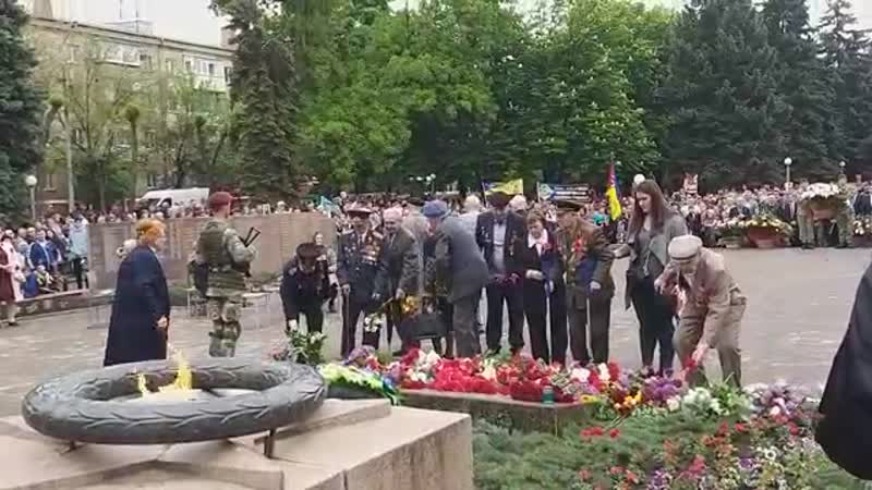 Краматорск porn video – Краматорск 9 мая 2019 года день победы в вов!