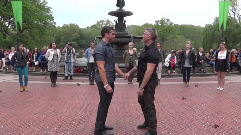 Central porn video – Carl and drews flash mob marriage proposal in central park