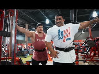 Nick walker & kamal elgargni train shoulders