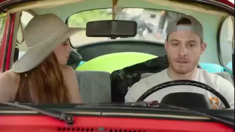 Aynen aynen 4 sezon 1 bölüm 'napıyorsun niiil?!!'