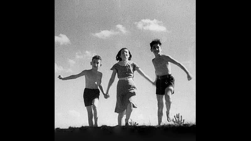 Laugh porn video – Porn must laugh / mir kumen on / מיר קומען אָן (poland, 1938) dir aleksander ford