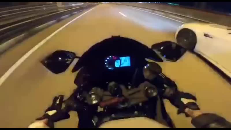 Хрустик девушка mp4