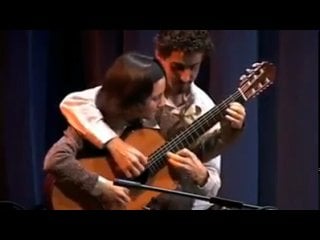 Duo siqueira lima 4 hands 1 guitar