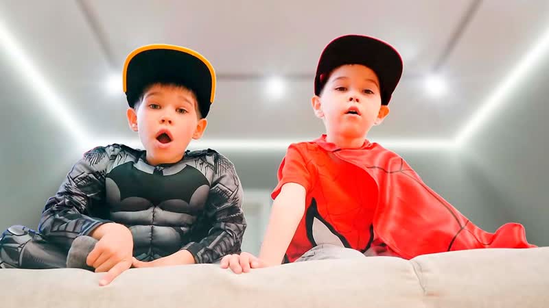 The floor is lava and superhero porn (3d visual effects )