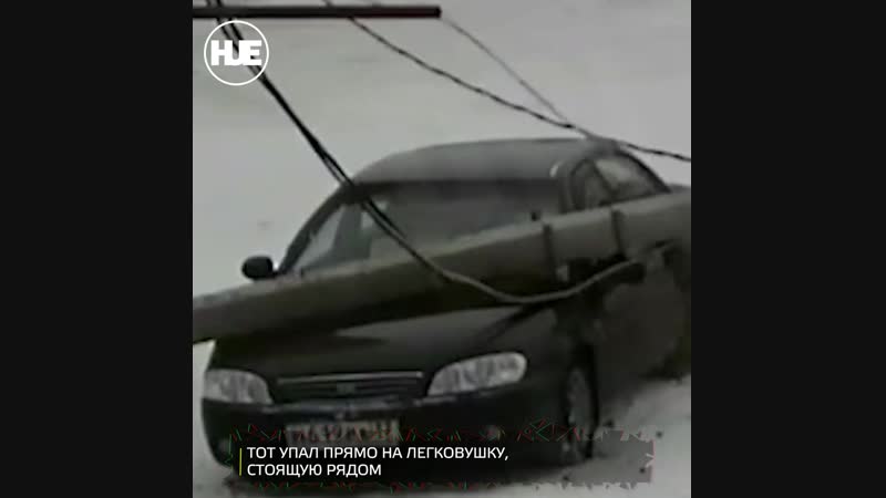 В иванове рухнул бетонный столб