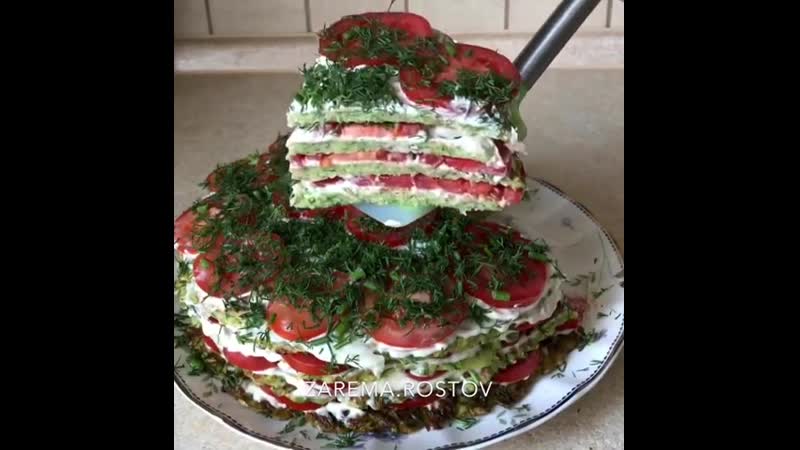 Овощной торт (ингредиенты указаны в описании видео)