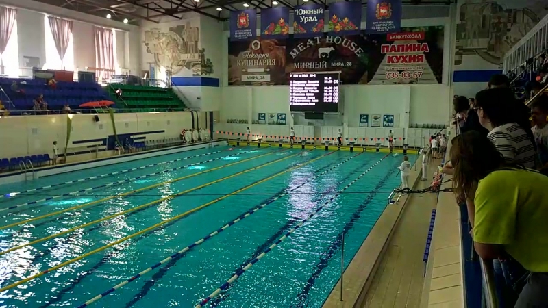 Девушки спина 100м 1й заплыв