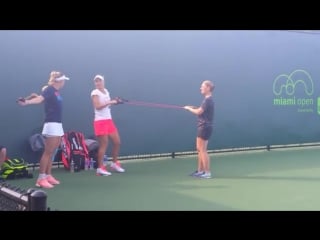 Morning chat and stretch elena vesnina and caroline wozniacki