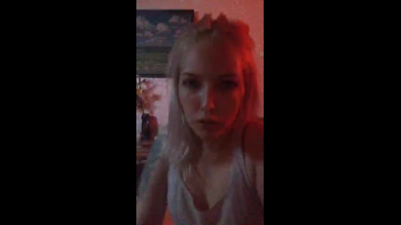 Periscope porn video – Молодые девушки показывают попки в прямом эфире (перископ/periscope)