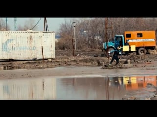 Вейкбордист прокатился по грязи в челябинске