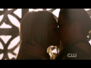 Clexa kiss 3x07