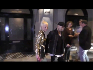 Tara reid outside of craigs restaurant in west hollywood