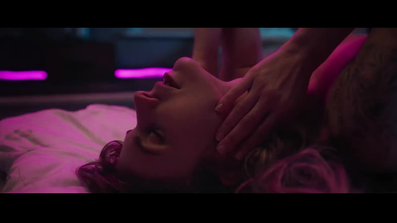 Lizot ft holy molly menage a trois