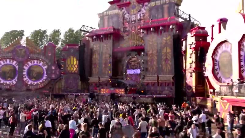 Neophyte live at harmony of hardcore 2019