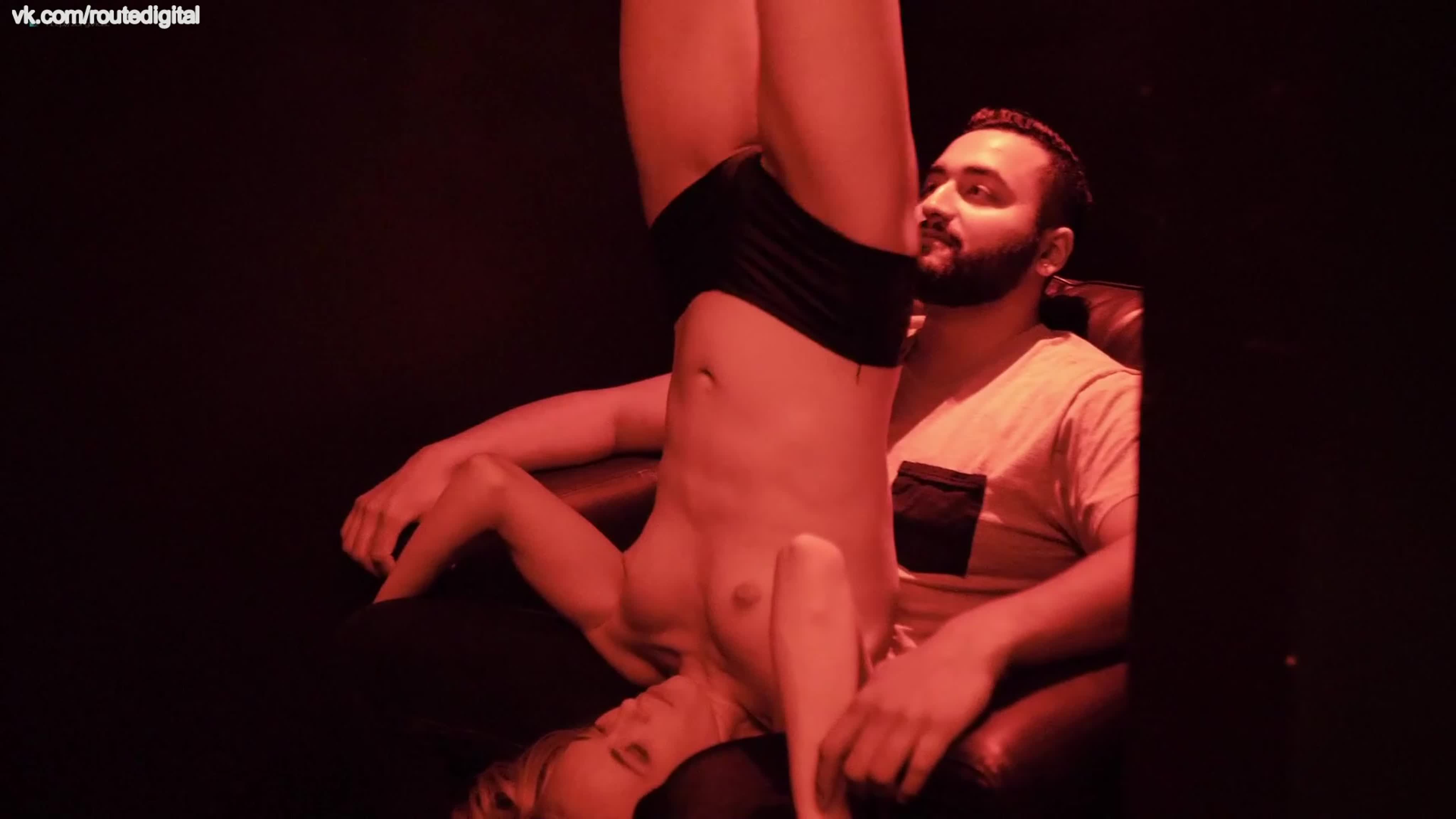 Ashley laventure, allana matheis, skylar radzion, etc nude gone by dawn 2  dead by dusk (2019) 1080p web watch online