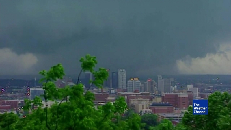 Крайности космической погоды 7 я серия смерчи (торнадо) / deadliest space weather (2013) hd 720p