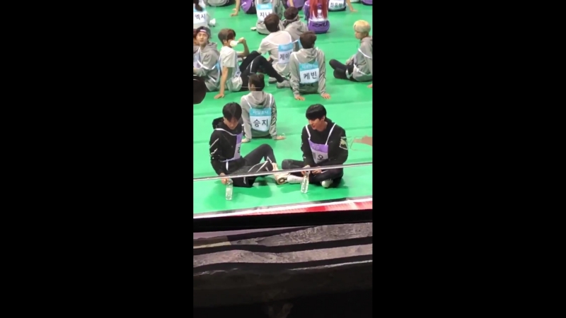 [fancam] 180820 vixx leo &amp; ravi bottle game@ isac 2018