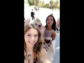 03/02 | josephine skriver, @marthahunt, @elsahosk and @lalaribeiro16 via her snapchat