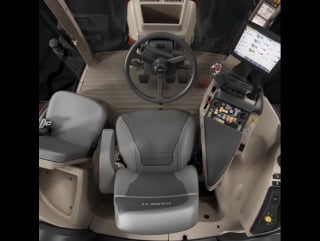 Case кабина внутри