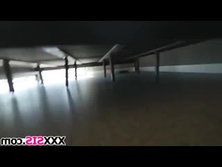 Секс женой большой жопа раком боком