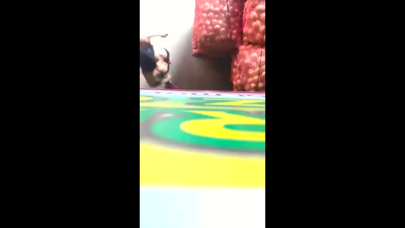 Erkek gıtlığı var herhalde adamı sıkıştırmışlar