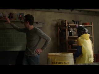 Man seeking woman 3x01