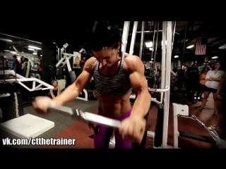 Ct fletcher плюшевая борода тренироа дельт dana linn bailey