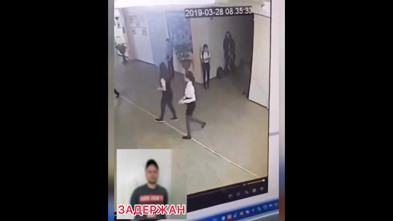 Эксгибиционист в школе норильска