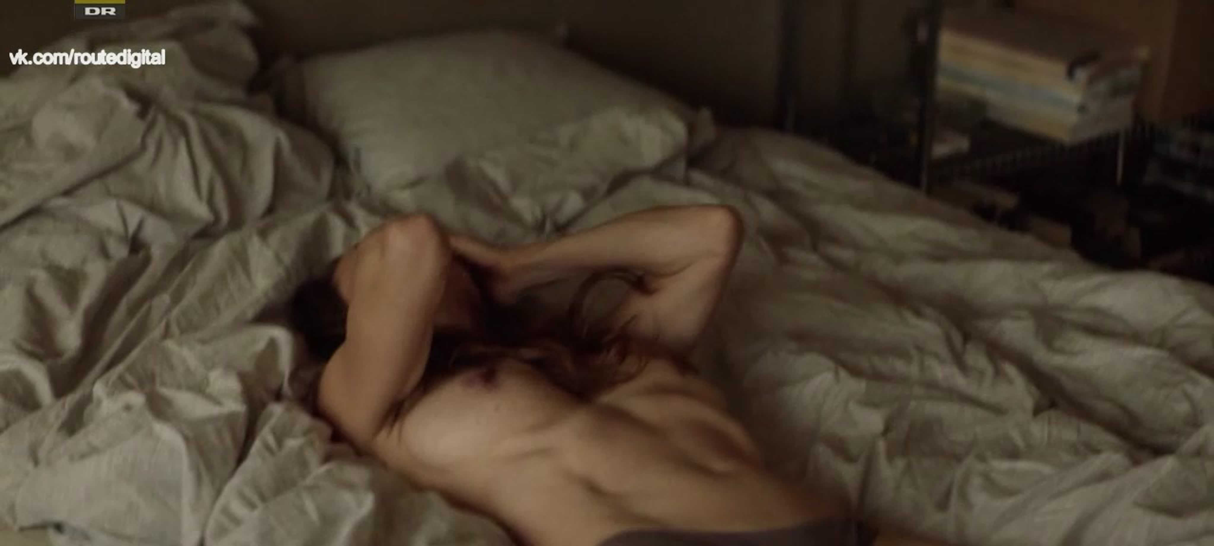 Marie askehave nude bedrag s03e07 (dk 2019) 720p web  мария аскехаве обман  watch online