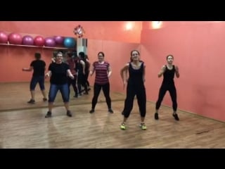 Clon latino latina fitness fiesta