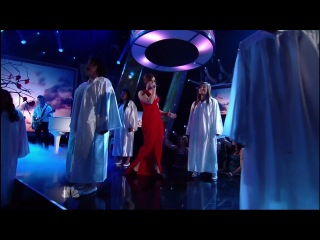 Demi lovato skyscraper (live at alma awards 2011)