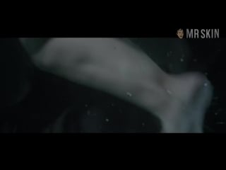 Jessica biel bleeding heart (2015)