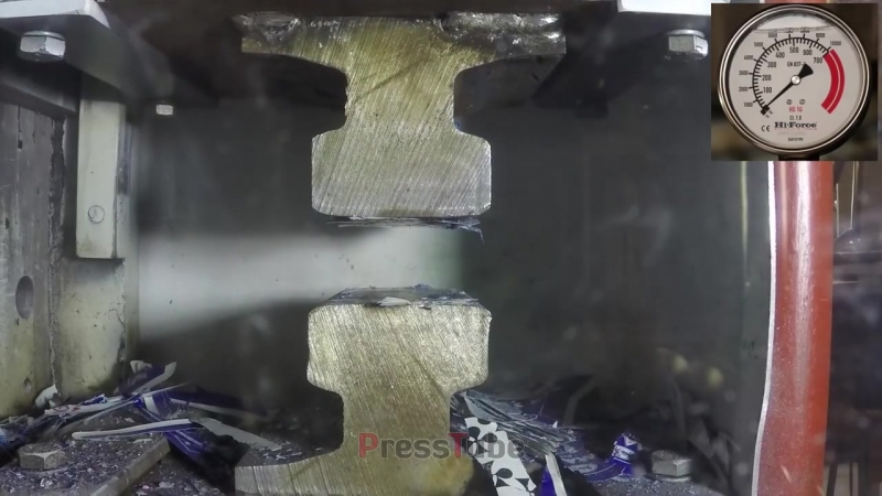 Гидравлический пресс и игральные карты