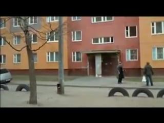 Позвал друга через окноbest video10