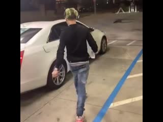 Stop playing wit #lilpump he in the trenches with no security and all his jewelry