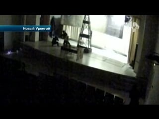 Полицейские задержали преступников прямо во время ограбления