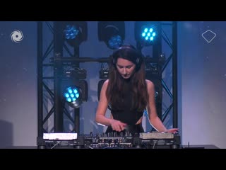 Nifra "tomboy" live at black hole's we own the night