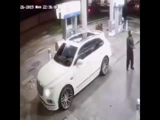 Угон bentley bentayga